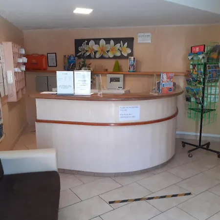 Apart-hotel Niza 3*