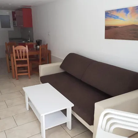 Niza Aparthotel *