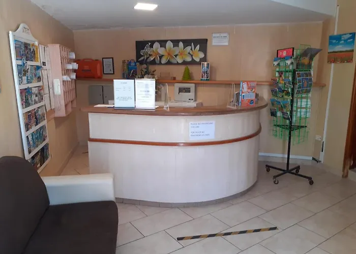 Aparthotel Niza 3*